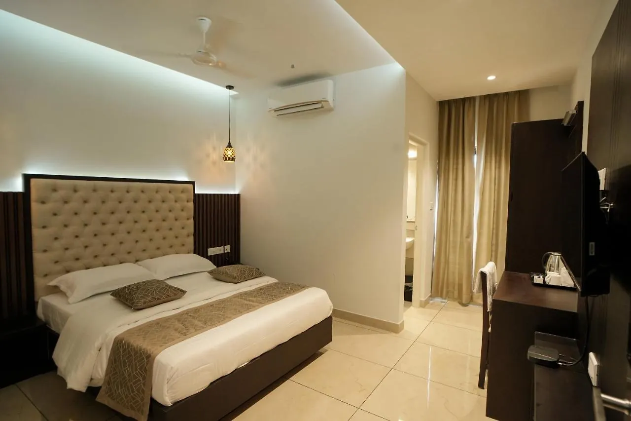 Hotel Sulu Residency Kochi 2*,