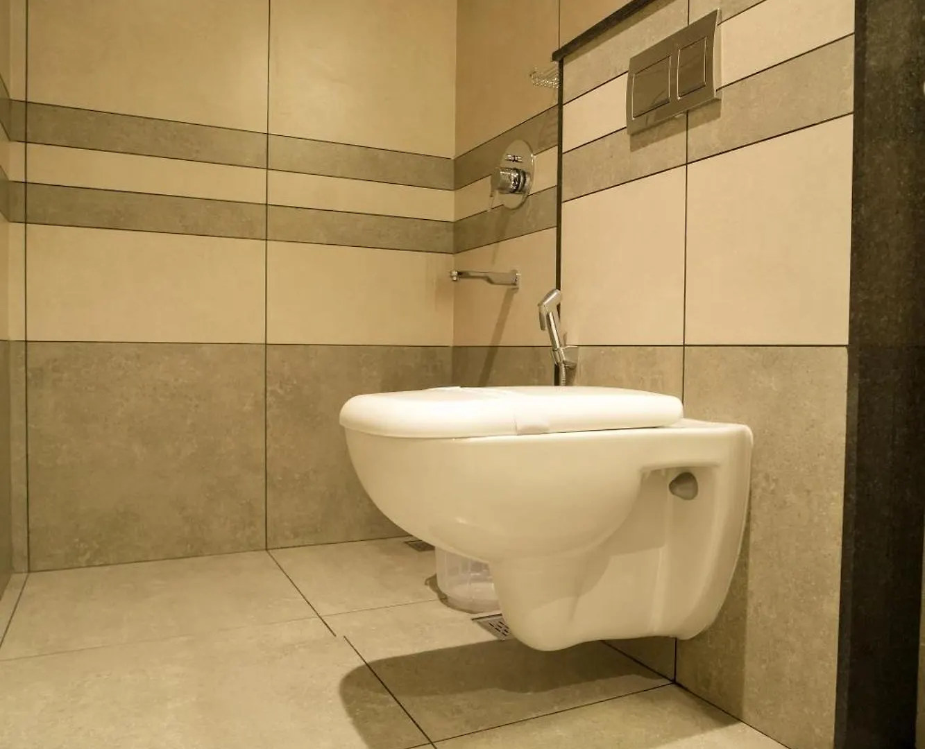 Hotel Sulu Residency Kochi