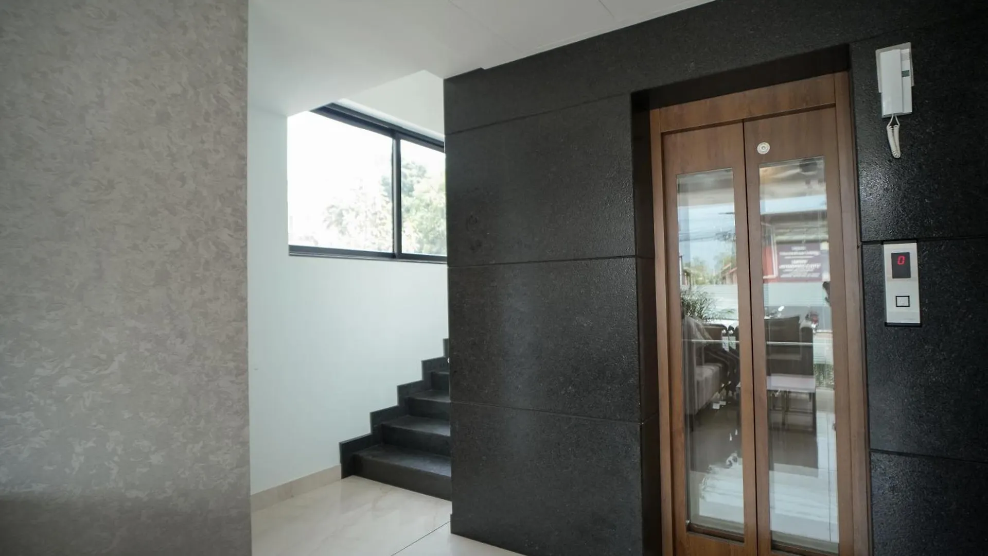 Hotel Sulu Residency Kochi